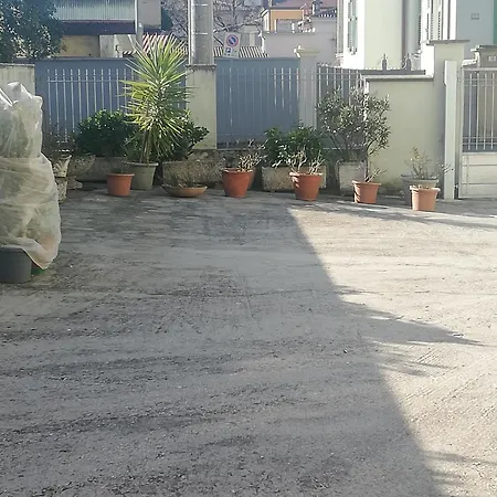 Agli Oleandri In Con Con Parcheggio Gorizia